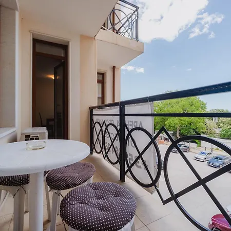 Comfort Family With Large Living Апартаменты